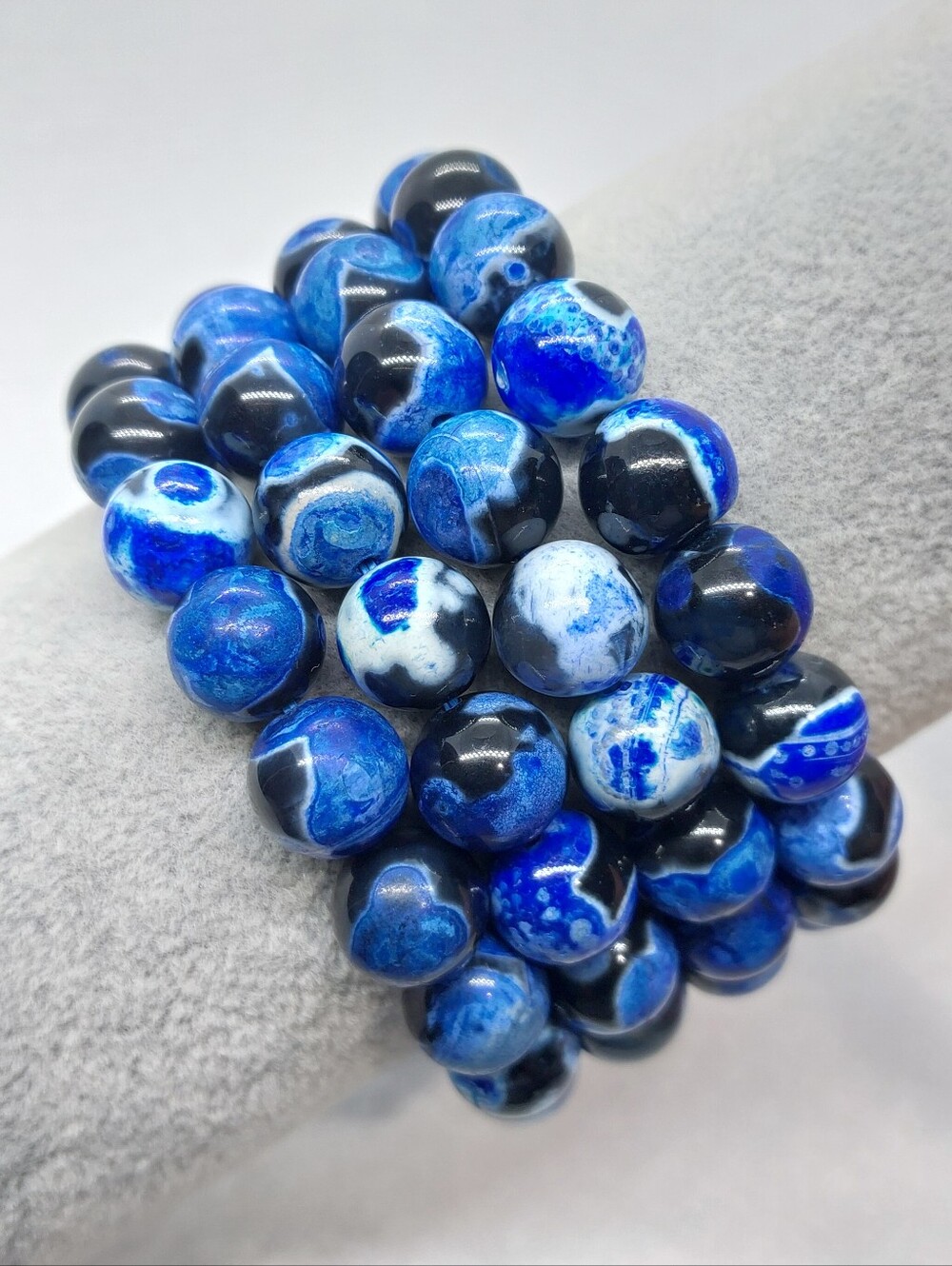 10mm Deep Atlantic Blue Orca Agate Bracelets
